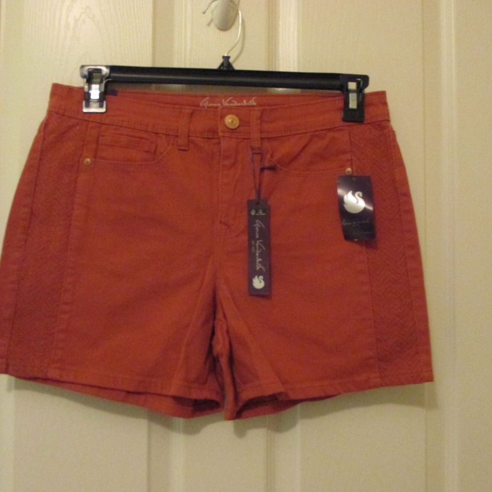 NWT - GLORIA VANDERBILT denim jean shorts - sz 16P